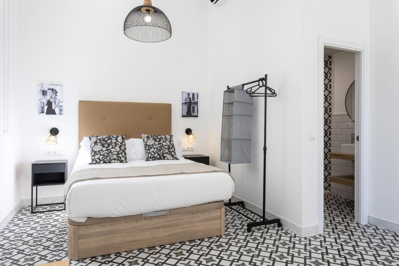 Holidays2Malaga Picasuss Loft New Built Close Huelin Beach And Promenade Exterior photo