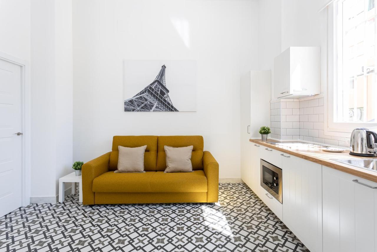 Holidays2Malaga Picasuss Loft New Built Close Huelin Beach And Promenade Exterior photo